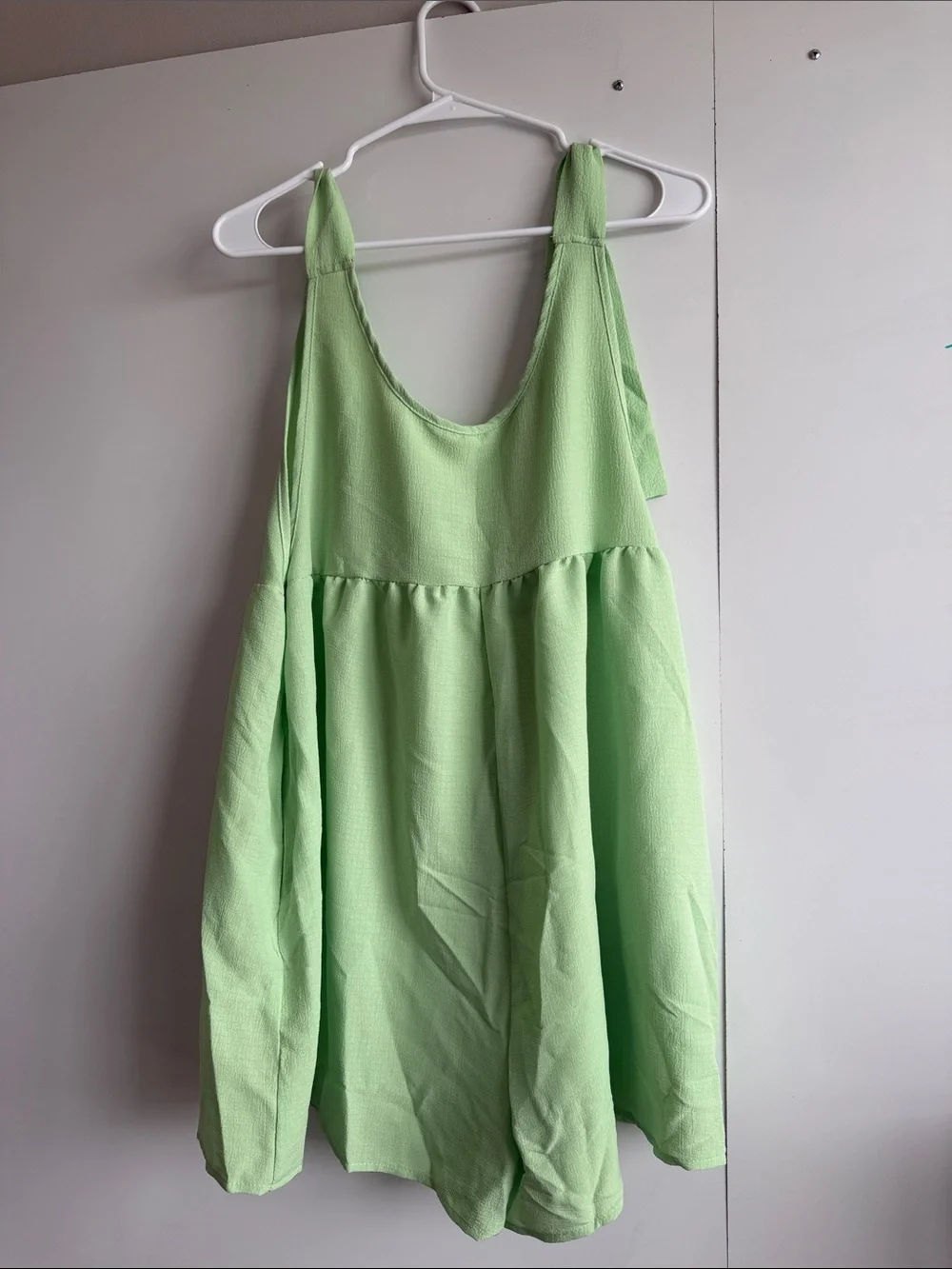 SHEIN Light Green Tie-Shoulder Romper Size 8/10 (L)